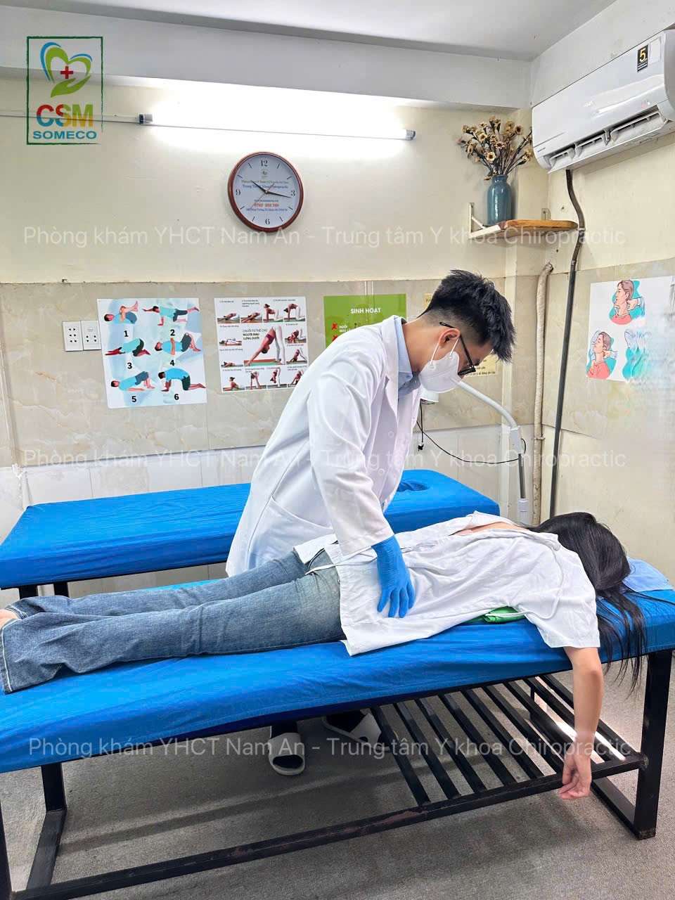 Phương pháp Chiropractic - Điều trị cong vẹo cột sống 
